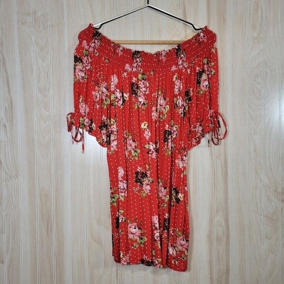 Misia Red Floral Off-The-Shoulder Cici Blouse Top Sz Lg - Picture 2 of 6